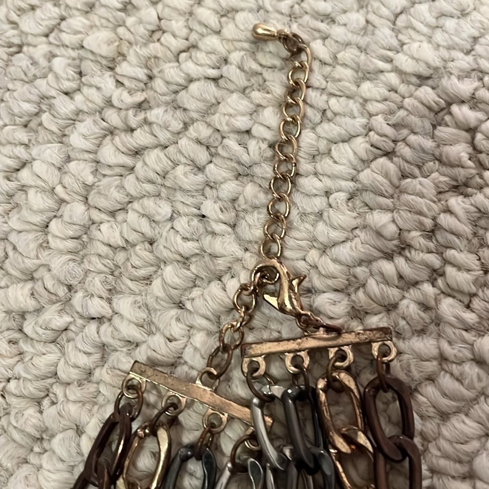 Multi-Color Chain Necklace - Picture 2 of 2